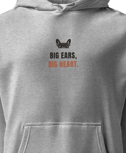 BIG EARS, BIG HEART. プリント部分アップ
